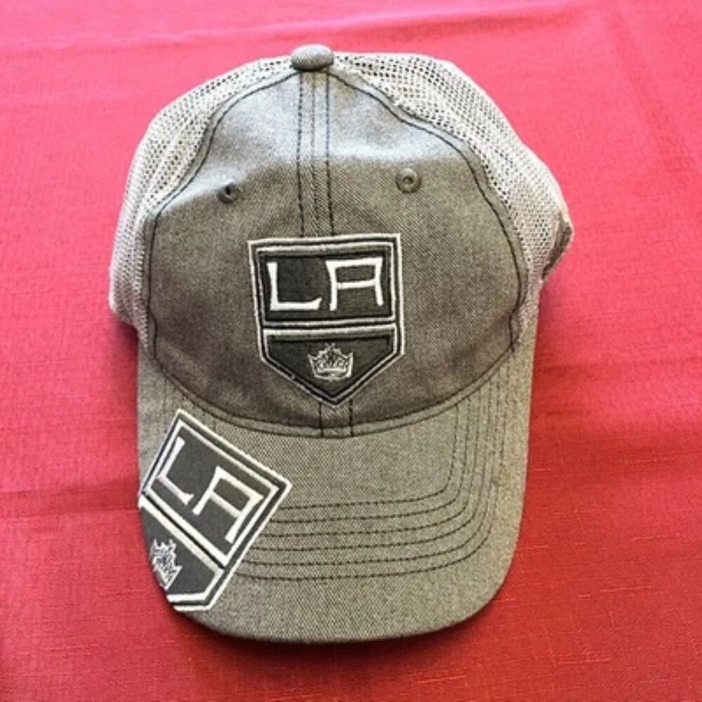Men's Adidas LA Kings Authentic Training Snap Back Cap